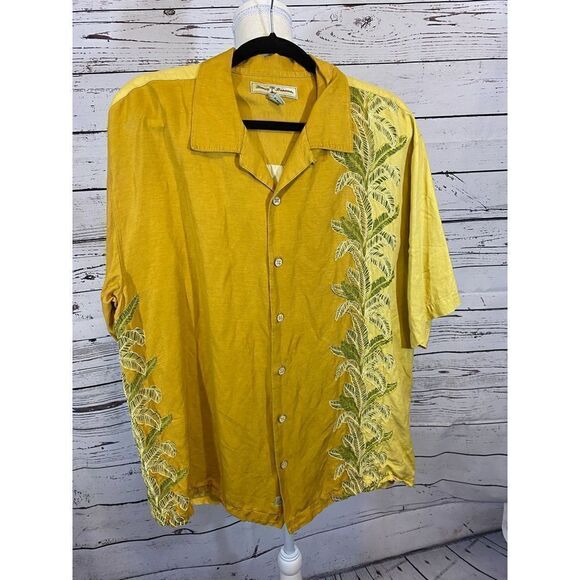 Tommy Bahama Size L  - Picture 1 of 6